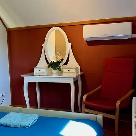 Pet Friendly Near Swimming Prázdninový dům Kunfeherto