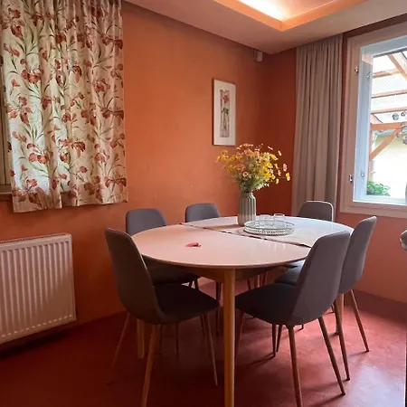 Prázdninový dům Pet Friendly Near Swimming Kunfeherto
